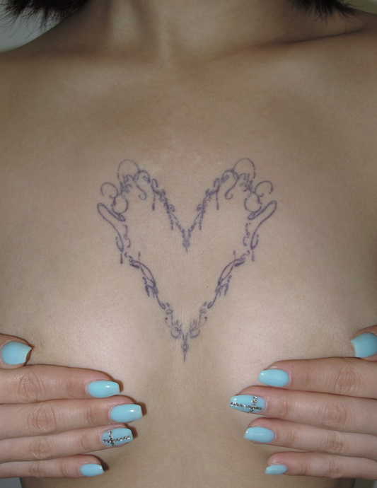 Baroque-inspired ornamental Heart
